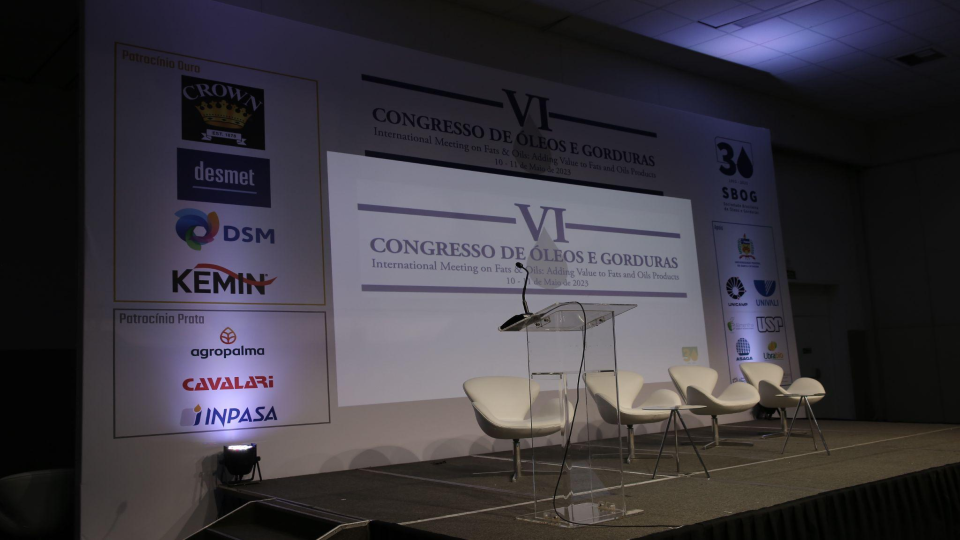 Apresentação sem título.png